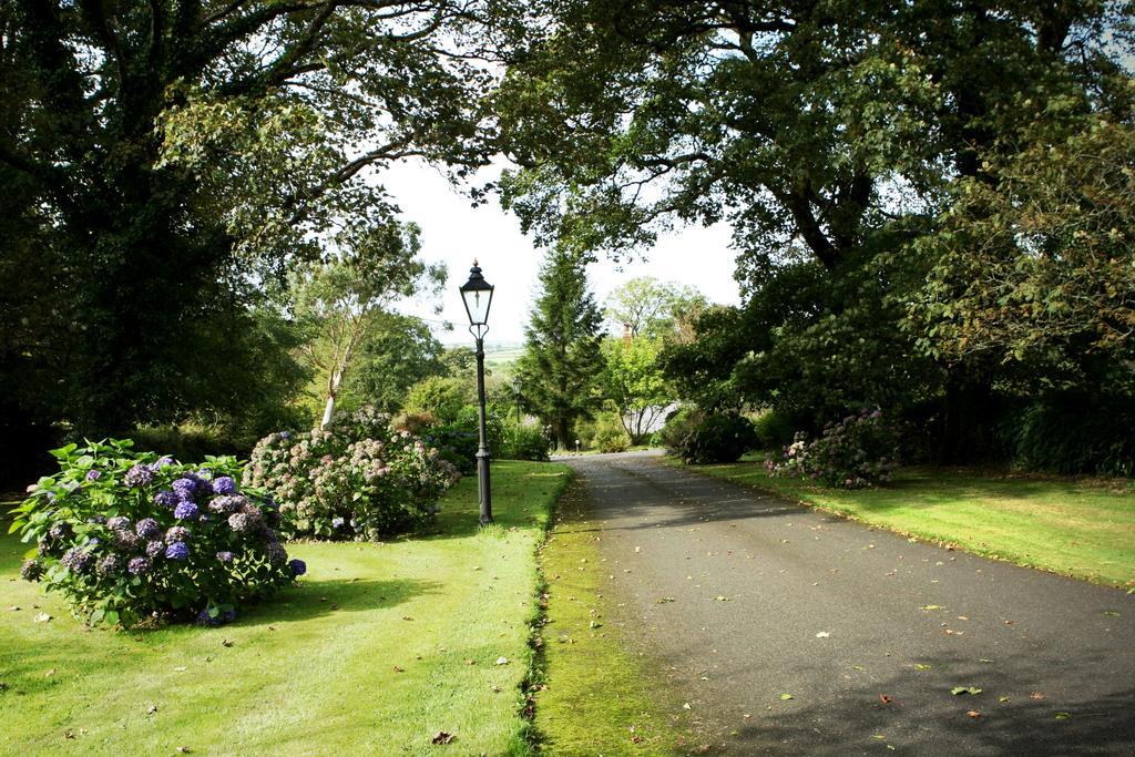 Hotel Collaven Manor Okehampton Esterno foto